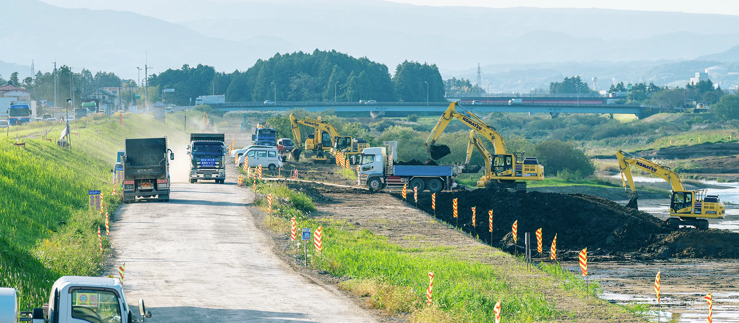 吉田川鶴巣地区河道掘削工事