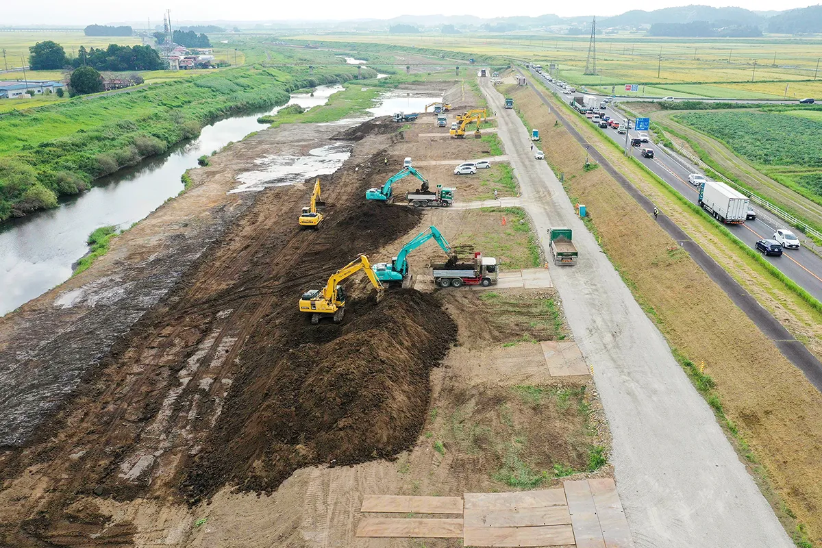 吉田川鶴巣地区河道掘削工事